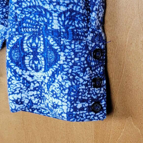 Free People Blue White Aztec Print Split Side Button Down Blouse - S - Picture 5 of 8